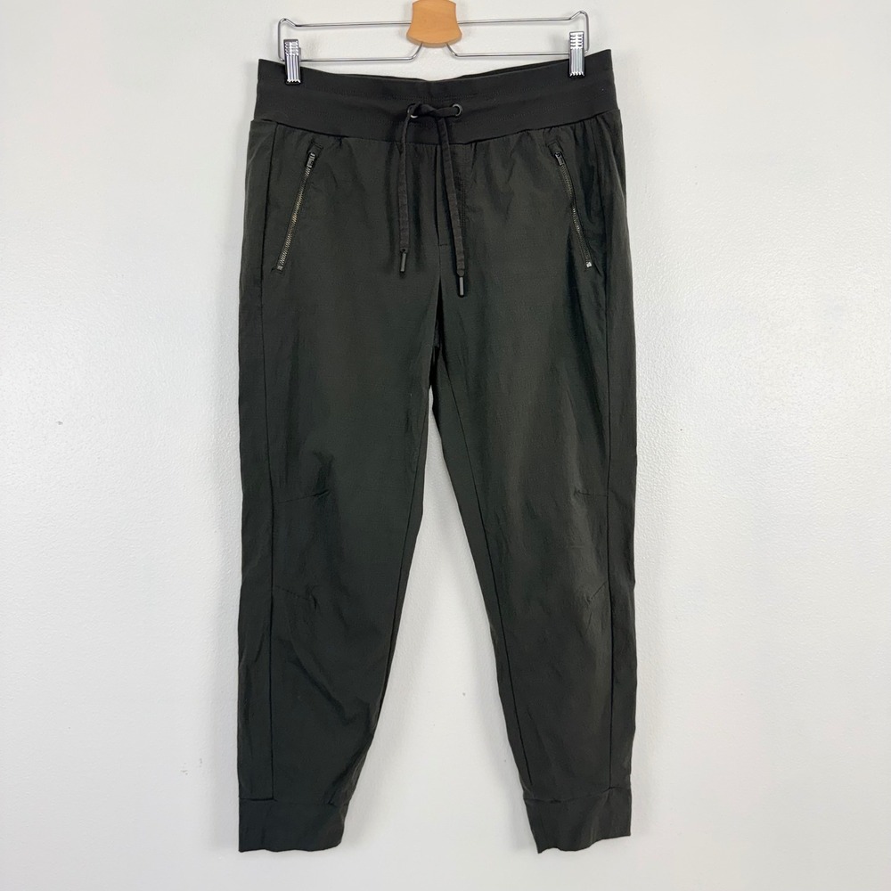 Athleta Trekkie North Joggers Women 10 Olive Hiking Outdoor Gorpcore Ripstop